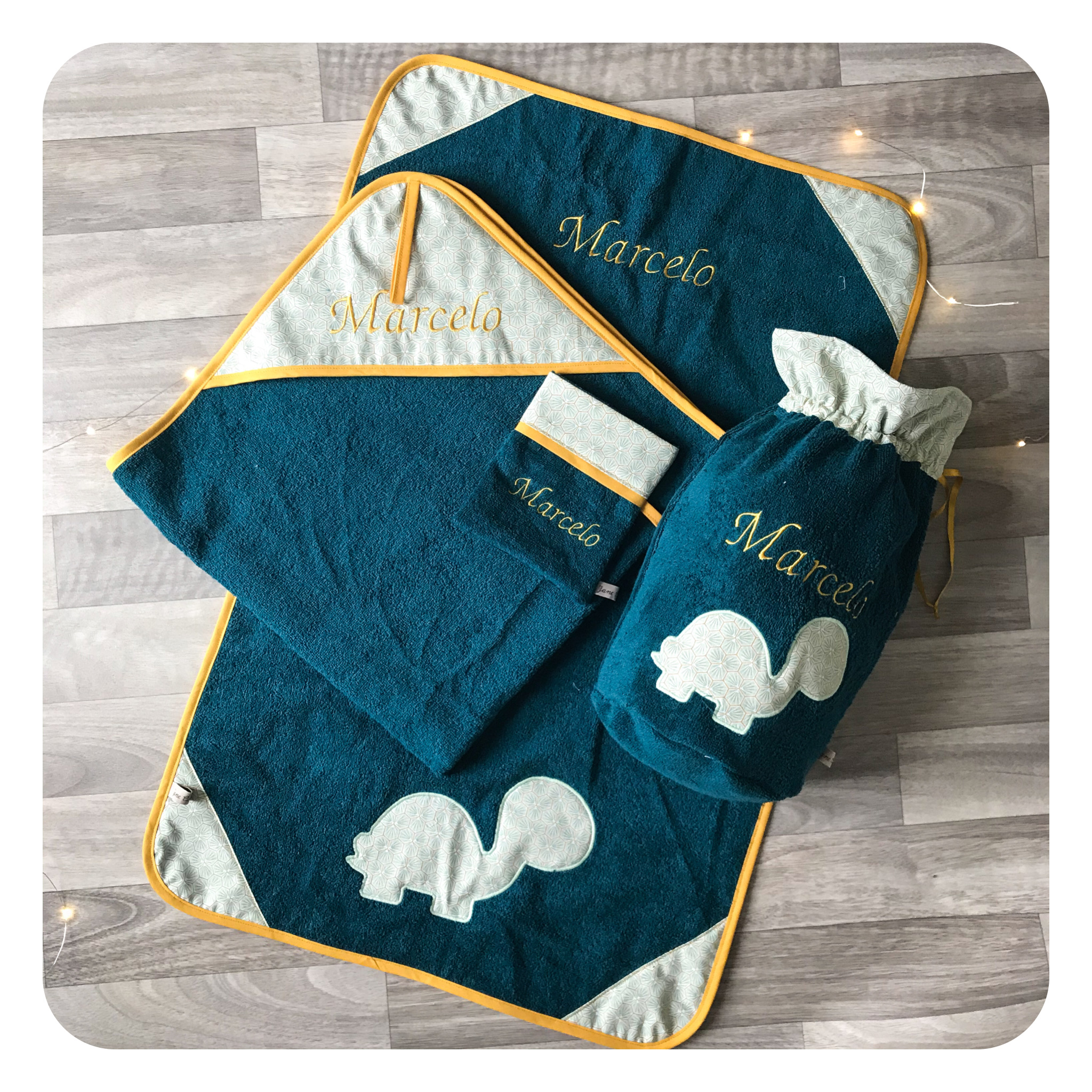 jane-couture-linge-de-bain-coffret-cape-de-bain-b-b-bambou-50x80 image 1