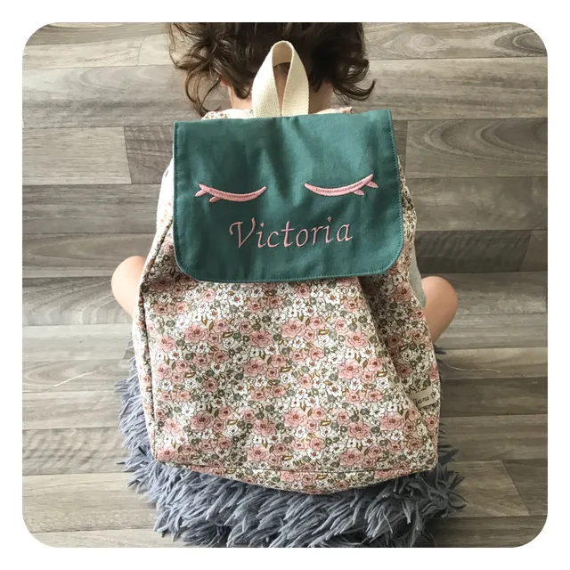 jane-couture-en-sortie-sac-dos-maternelle-pr-nom image 1
