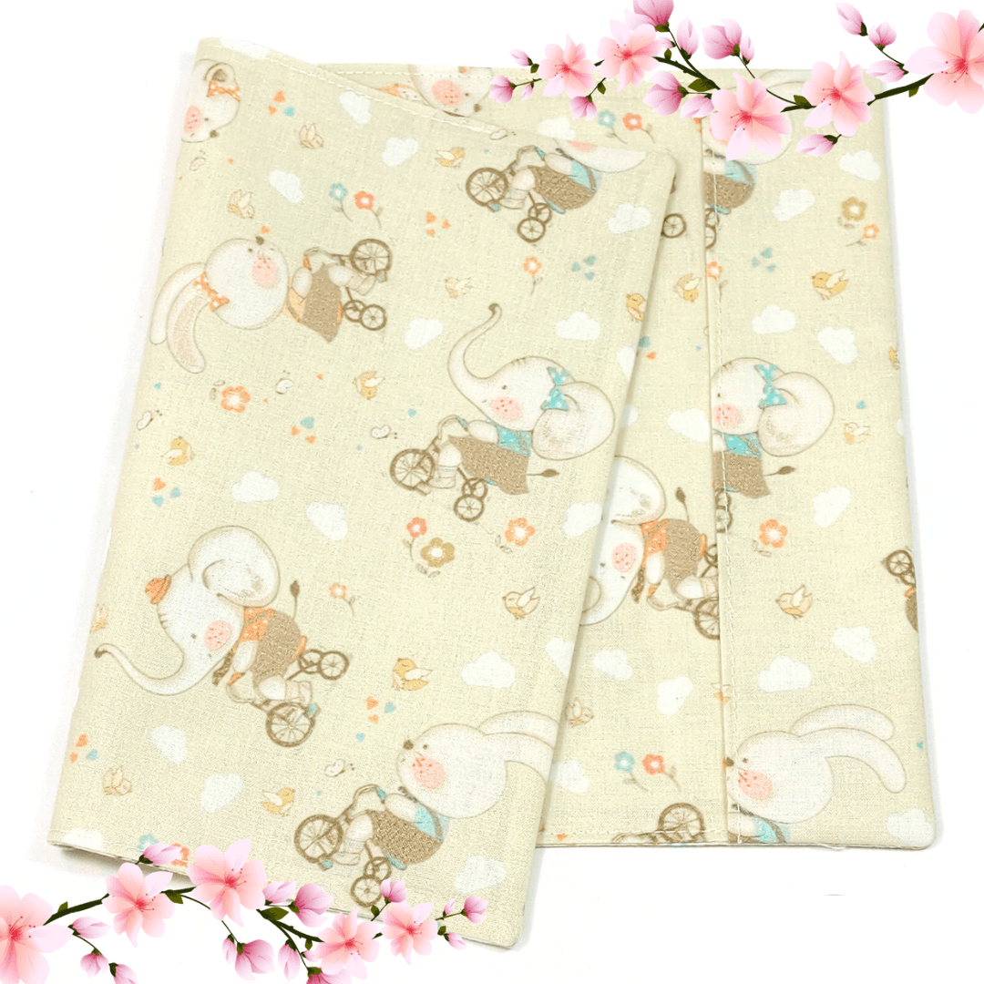 au-bonheur-de-petite-fleur-prot-ge-cahier-oursons-v-lo-17x22-cm-coton-bio image 1