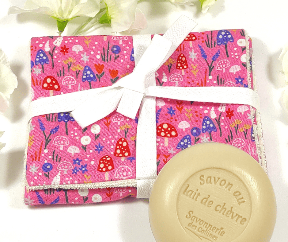 au-bonheur-de-petite-fleur-pochette-savon-coton-bio-rose-voyage image 2