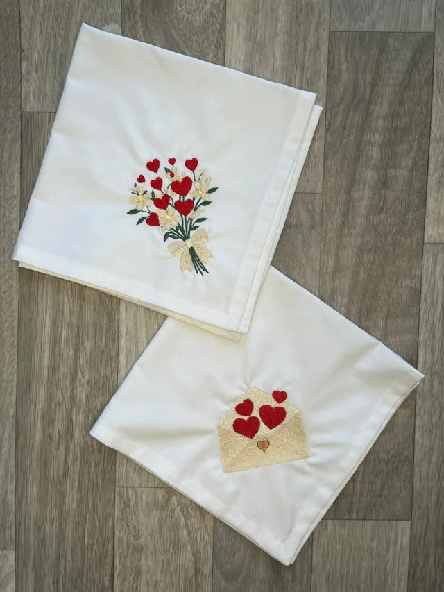 jane-couture-st-valentin-serviette-table-coton-brod-e-oekotex image 1