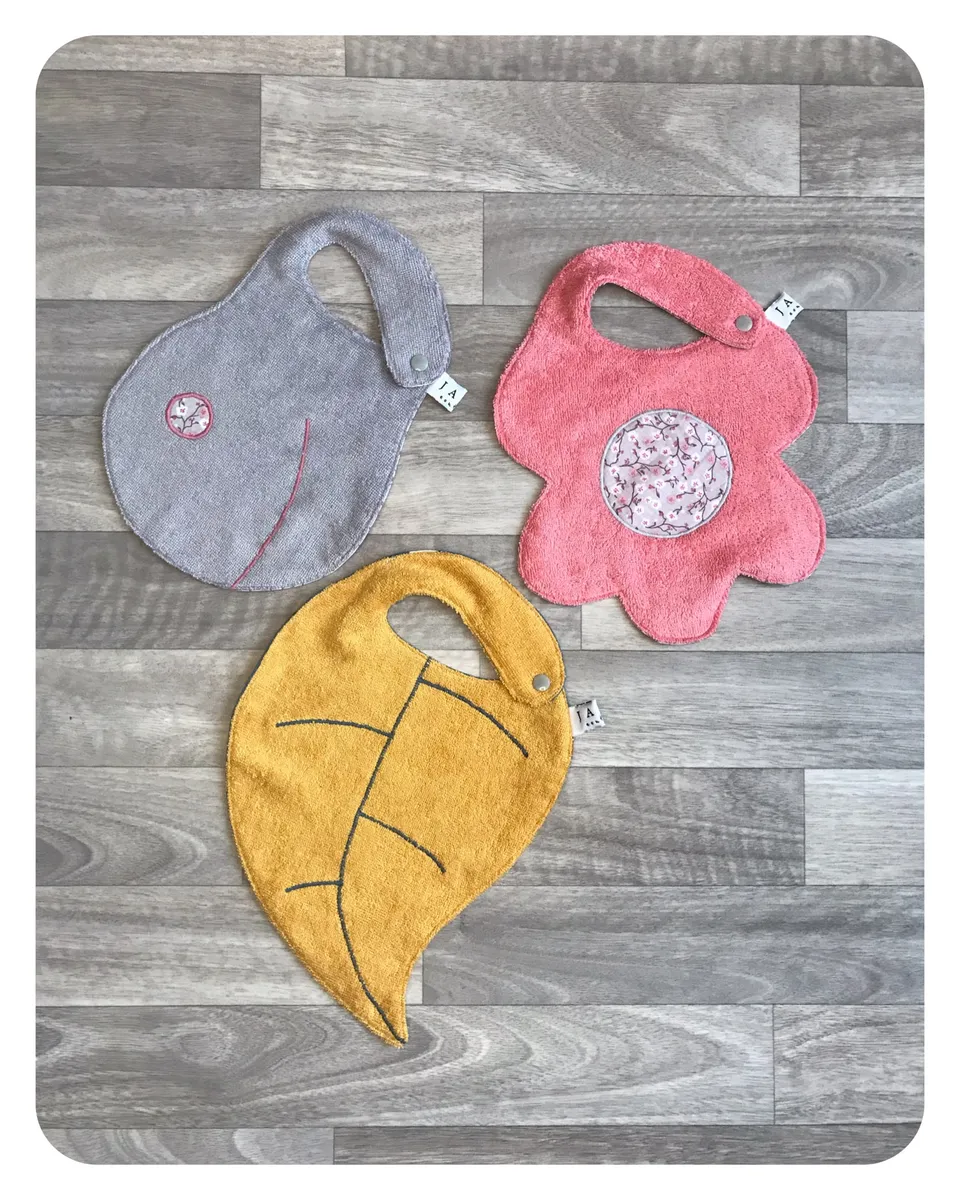jane-couture-repas-bavoir-poisson-micro-ponge-bambou-0-6-mois image 1