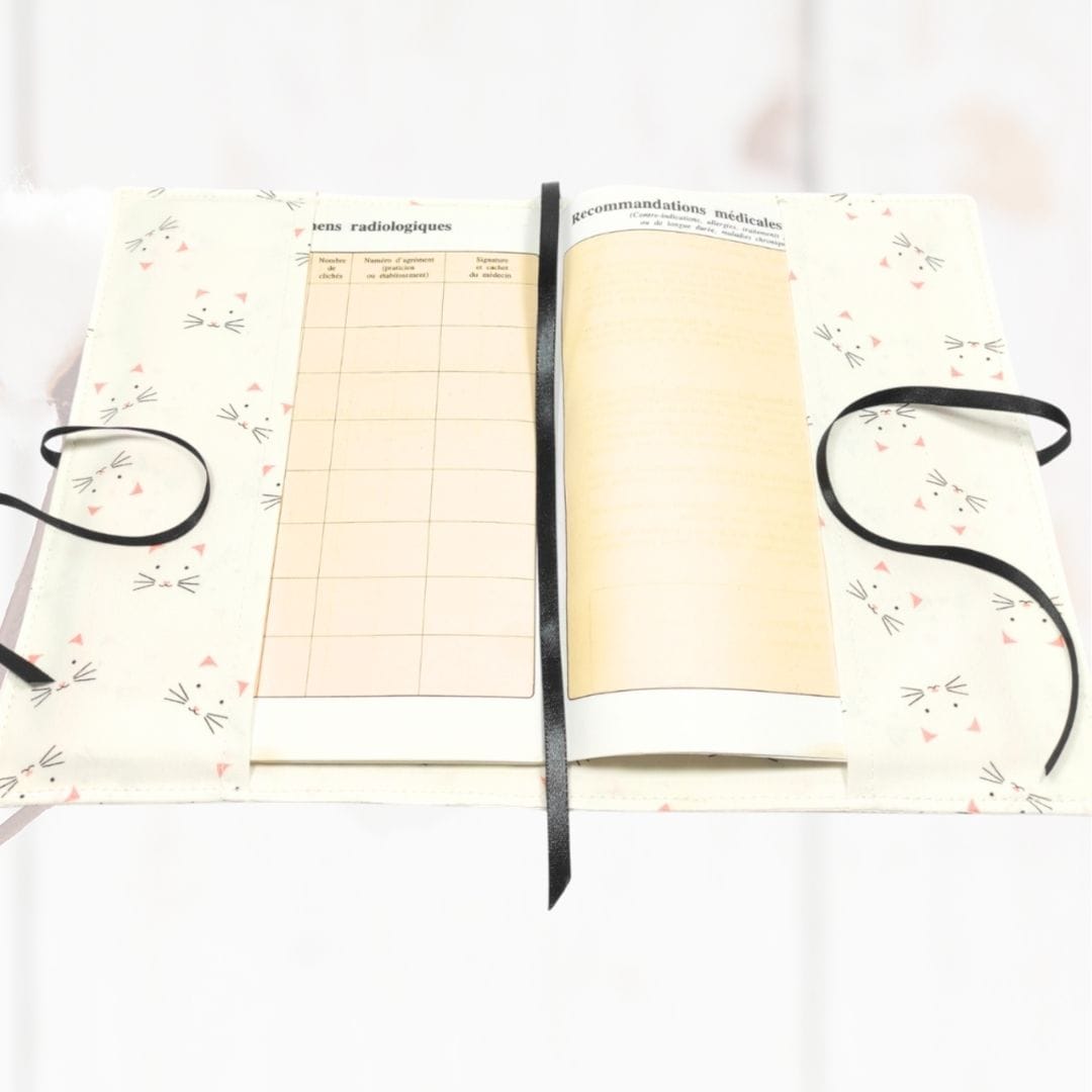 au-bonheur-de-petite-fleur-prot-ge-carnet-sant-b-b-chat-coton-bio-gots image 3