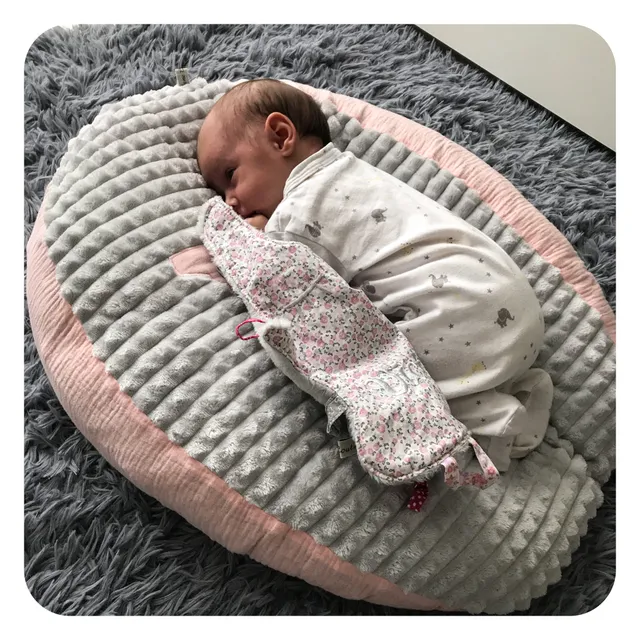 jane-couture-housse-lastiqu-e-coussin-maternit-coton image 1