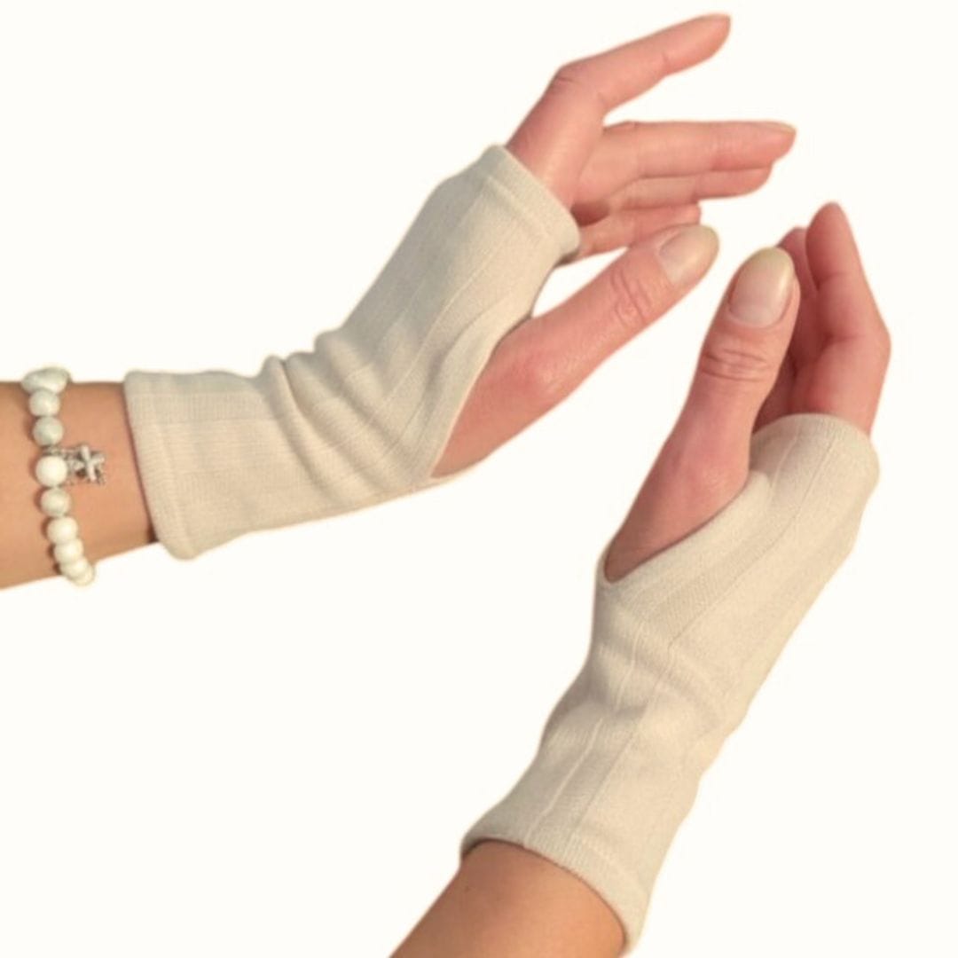au-bonheur-de-petite-fleur-mitaines-mi-saison-beige-gants-coton-femme image 6