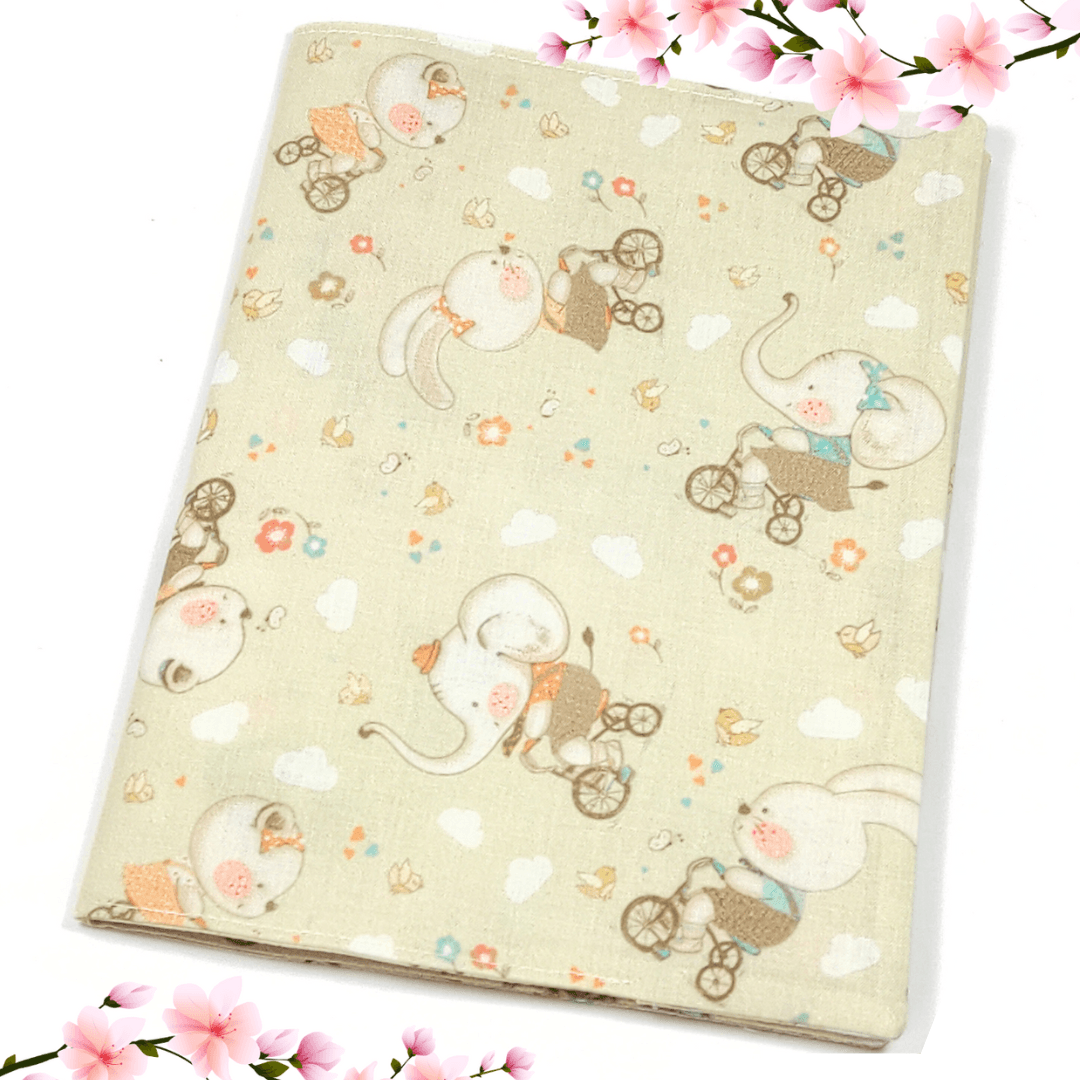 au-bonheur-de-petite-fleur-prot-ge-cahier-oursons-v-lo-17x22-cm-coton-bio image 3