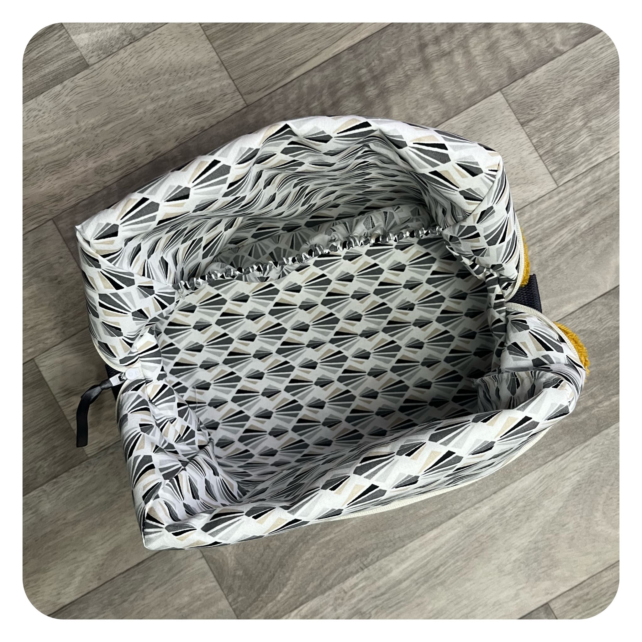 jane-couture-en-sortie-trousse-de-toilette-moumoute-personnalisable image 7