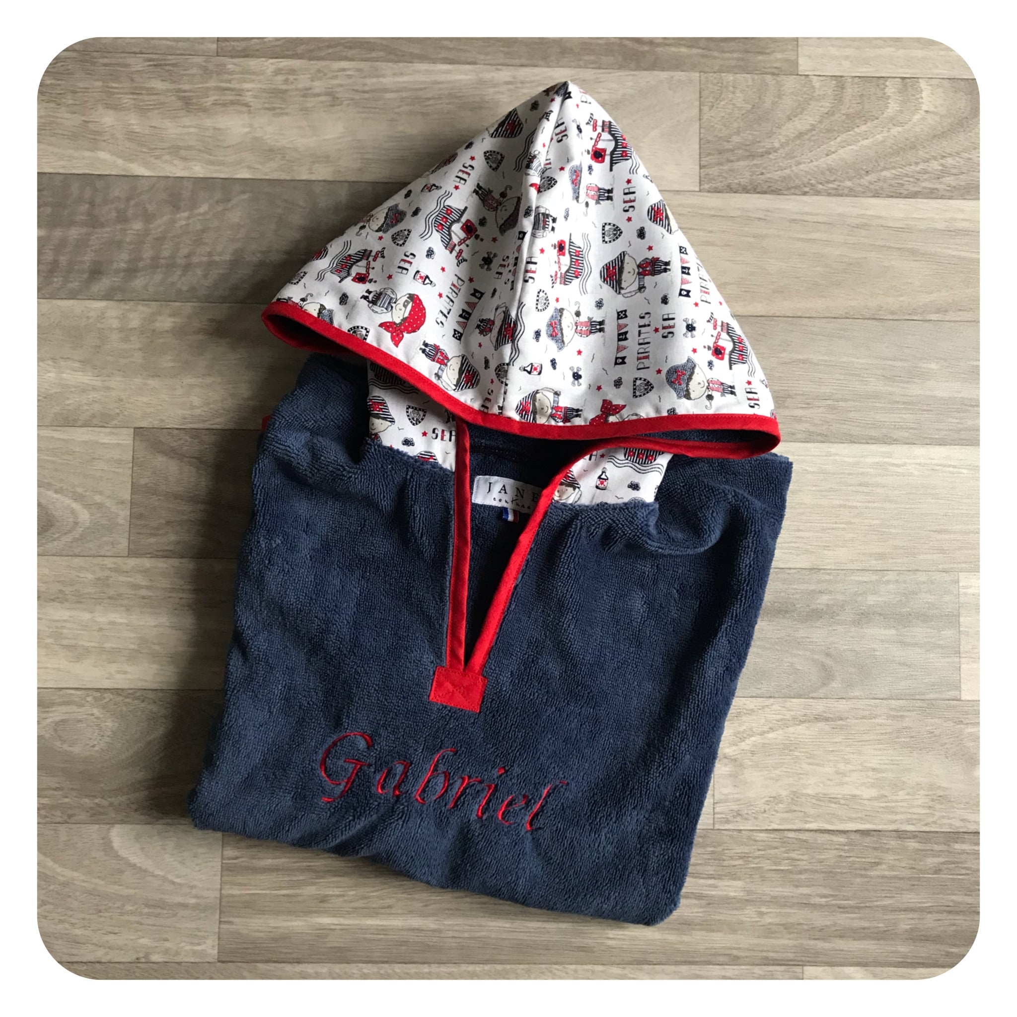 jane-couture-linge-de-bain-poncho-enfant-bambou-capuche image 3
