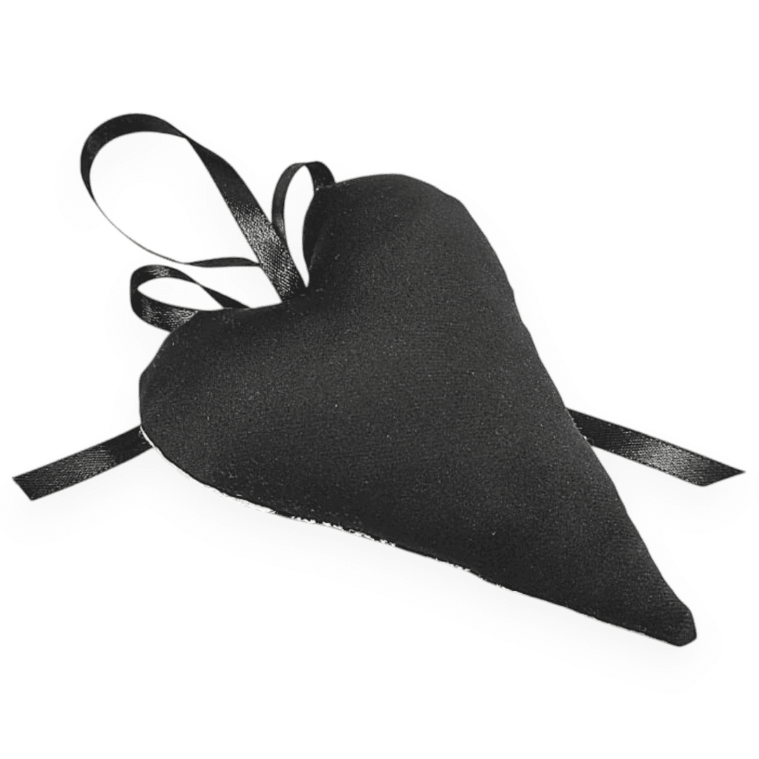 au-bonheur-de-petite-fleur-coussin-c-ur-gris-noir-coton-12-cm image 3