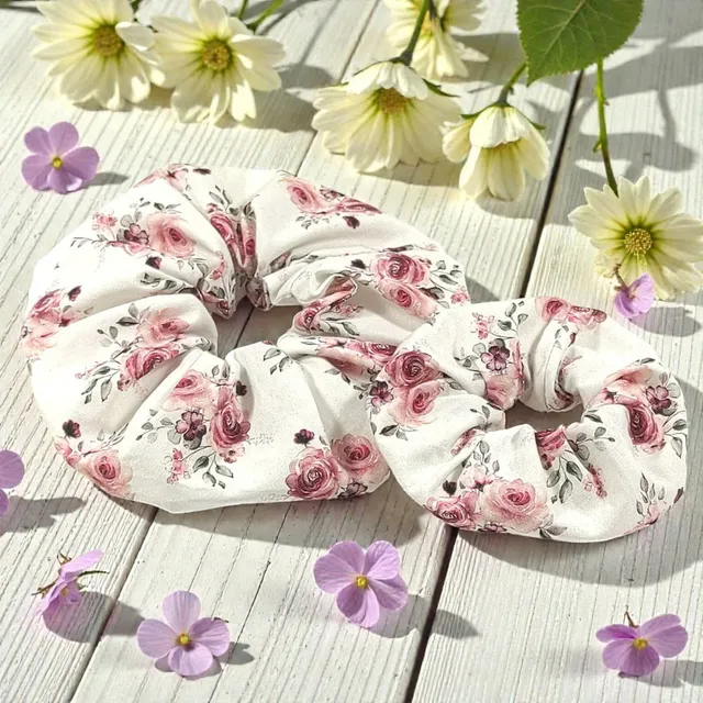 au-bonheur-de-petite-fleur-chouchous-petites-roses-chouchou-coton-bio image 1