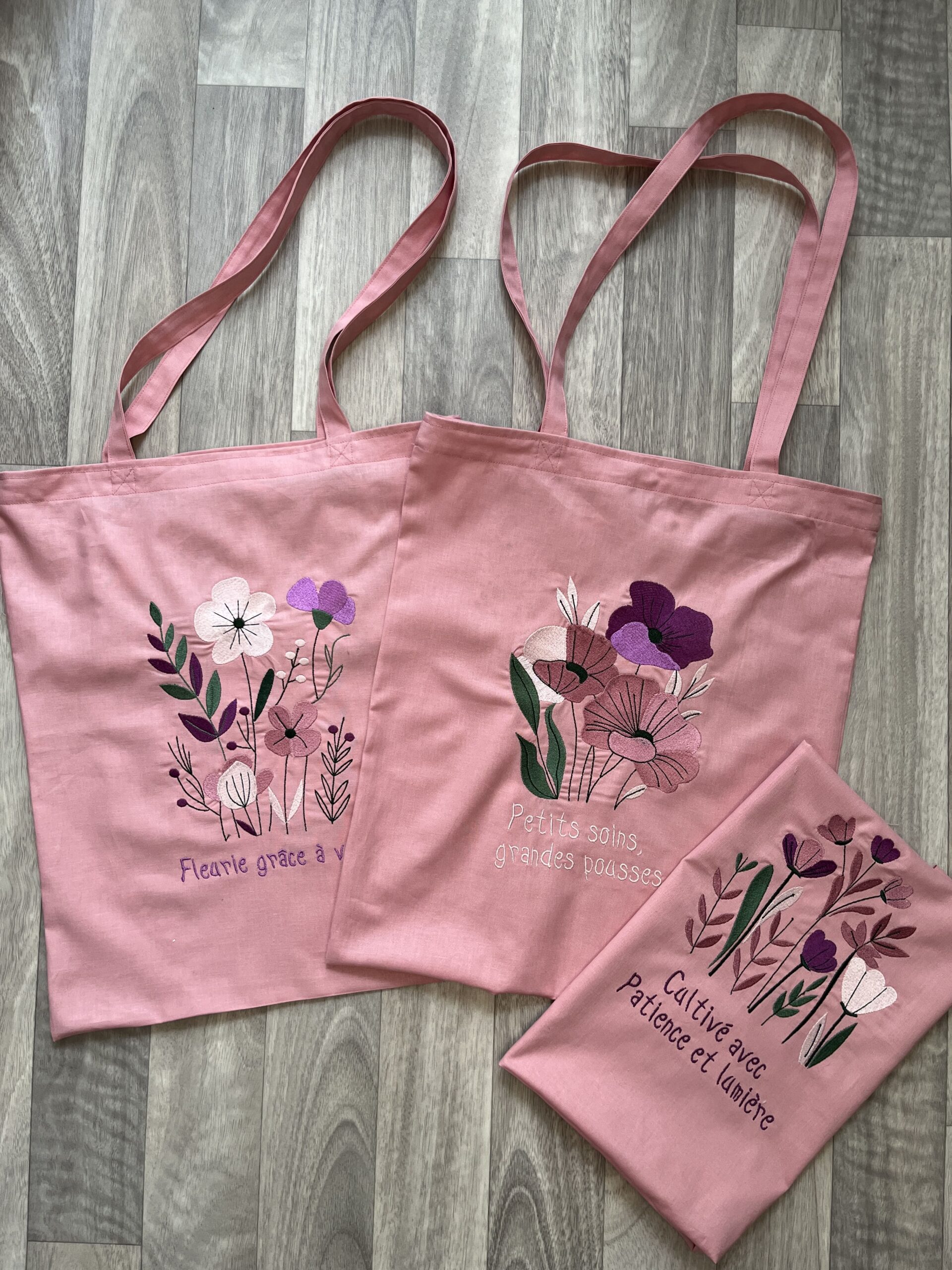 jane-couture-en-sortie-totebag-bienveillant-coton-brod image 1