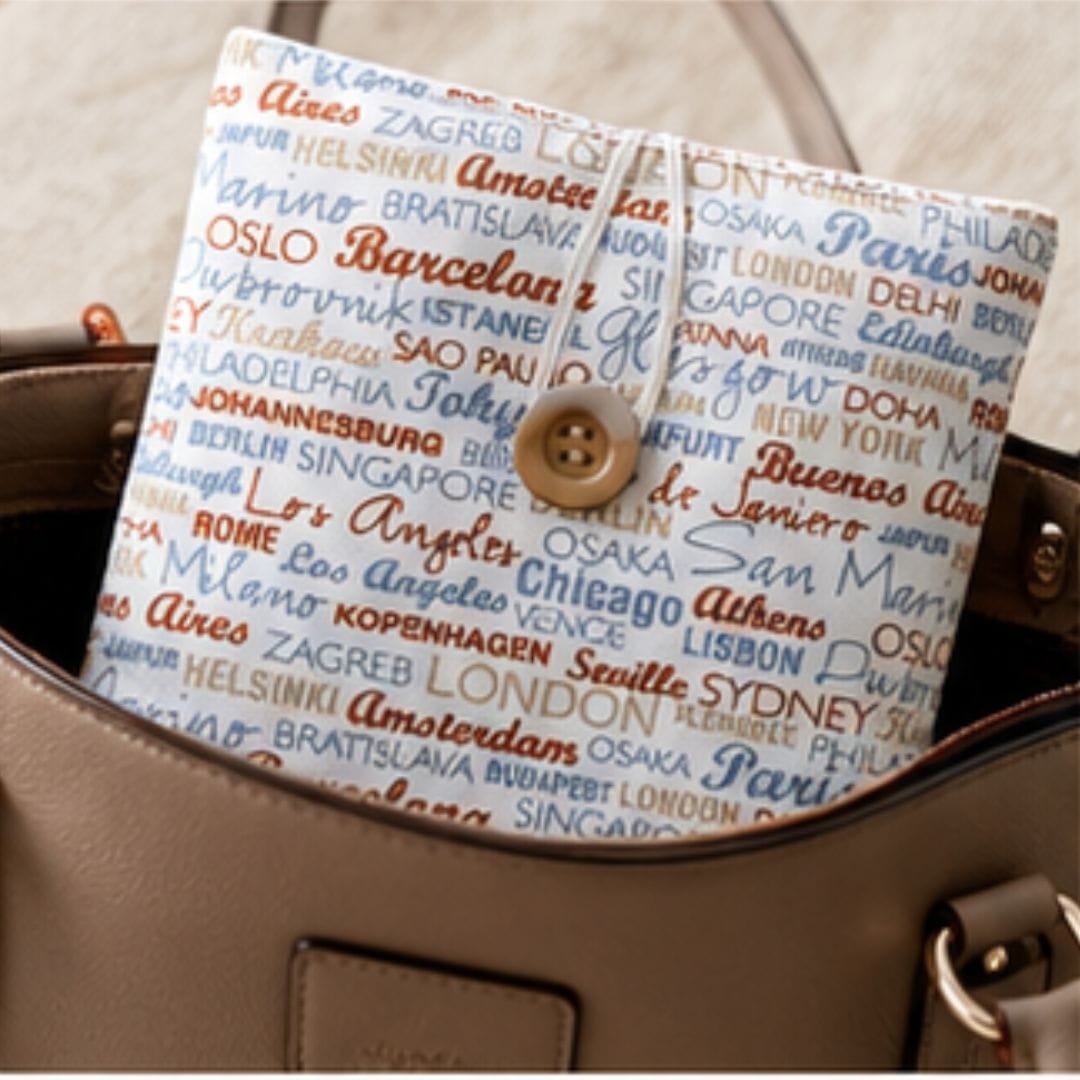 au-bonheur-de-petite-fleur-pochette-livre-villes-mondiales-21-15-cm-coton image 3