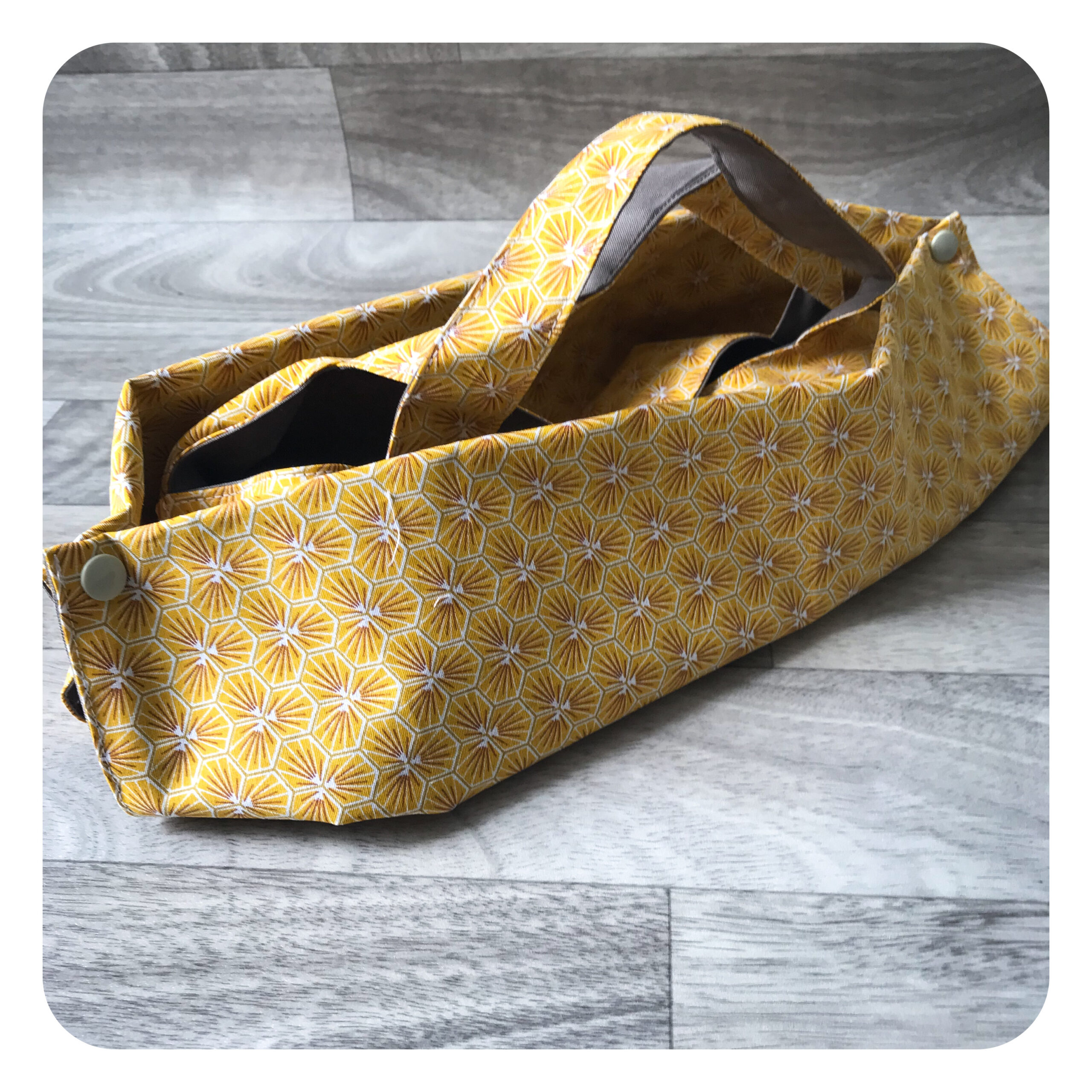 jane-couture-z-ro-d-chet-porte-tarte-cake-coton-broderie image 3