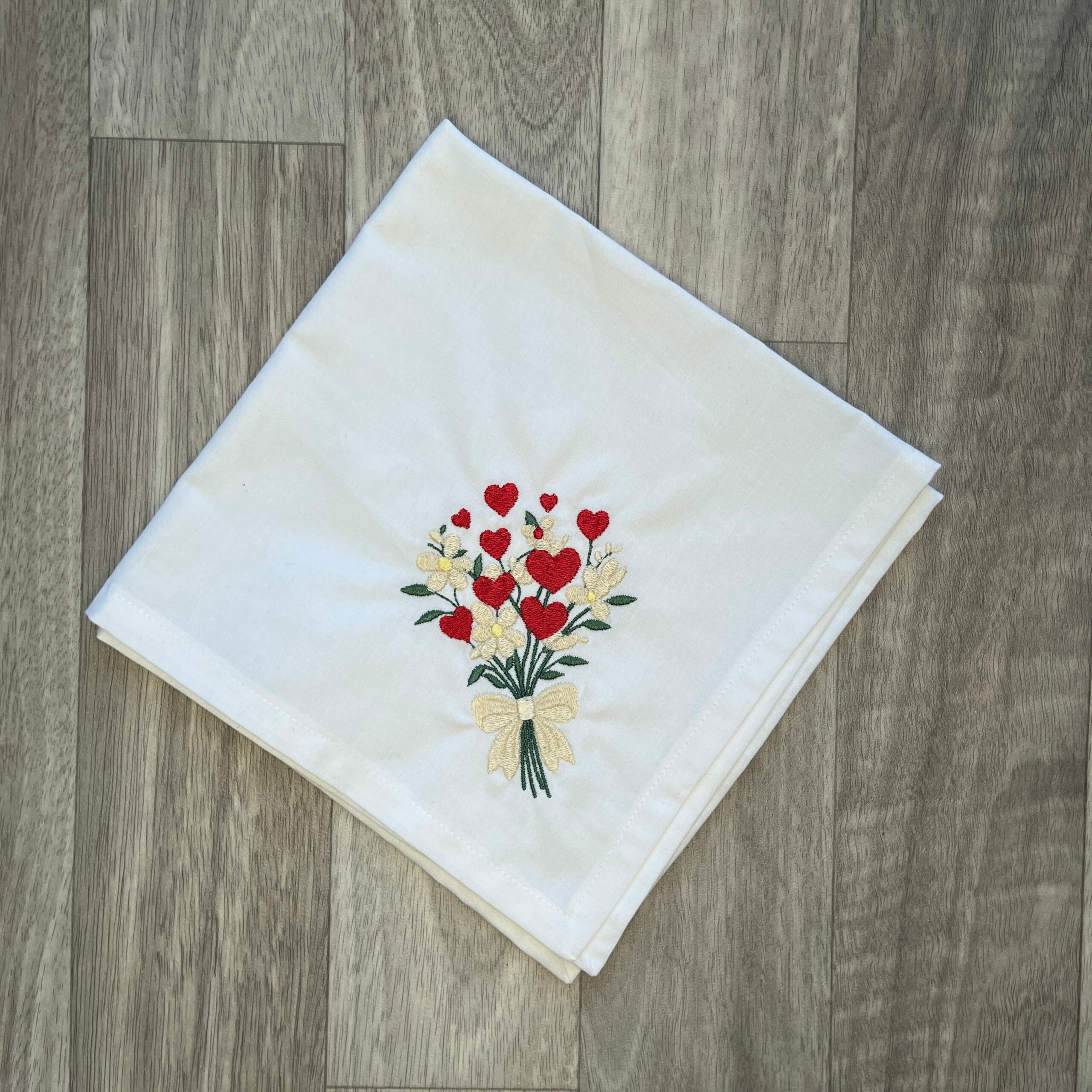 jane-couture-st-valentin-serviette-table-coton-brod-e-oekotex image 3