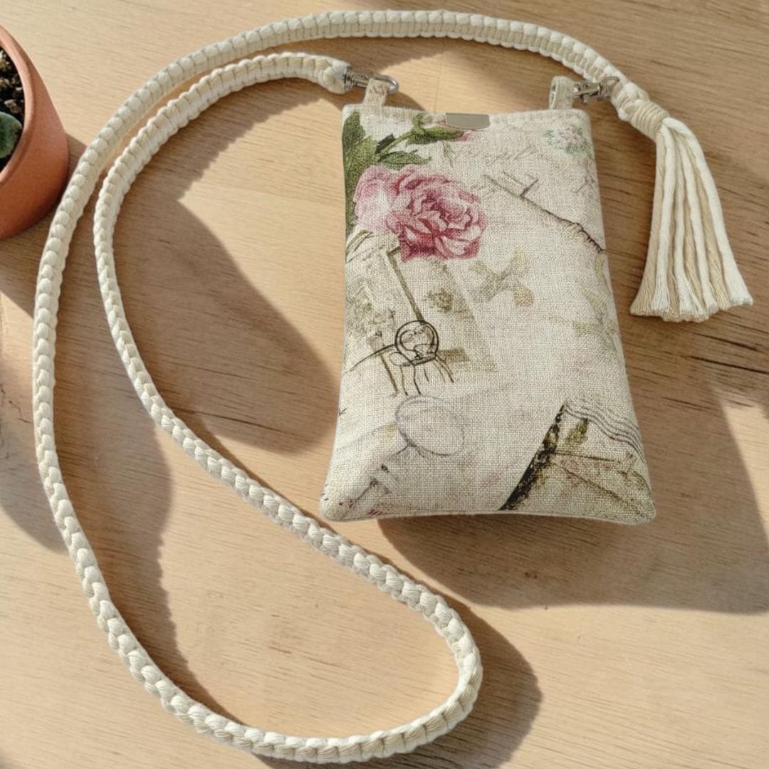 au-bonheur-de-petite-fleur-sac-t-l-phone-bandouli-re-macram-coton-vintage image 1