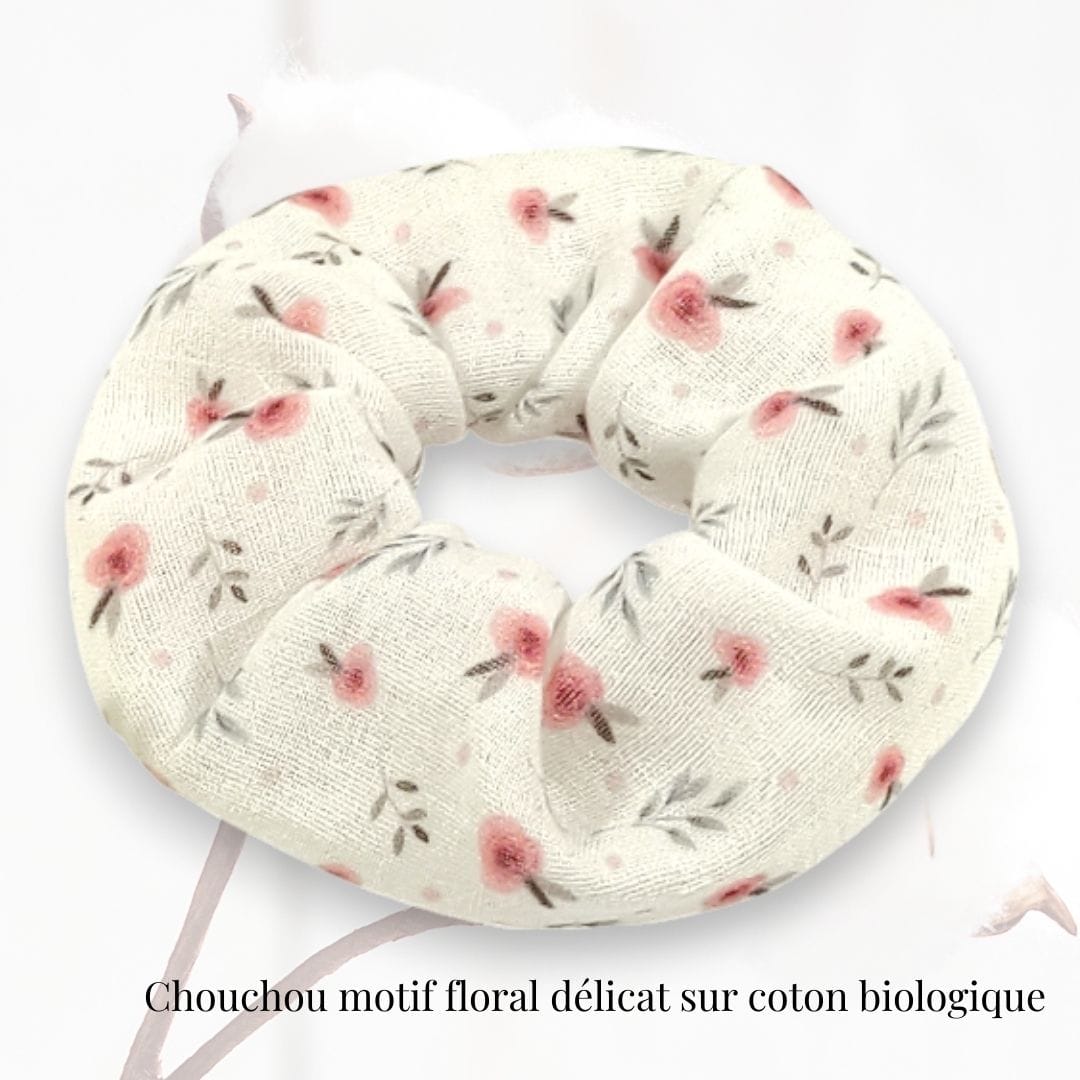 au-bonheur-de-petite-fleur-chouchou-coton-bio-floral-rose-blanc image 4
