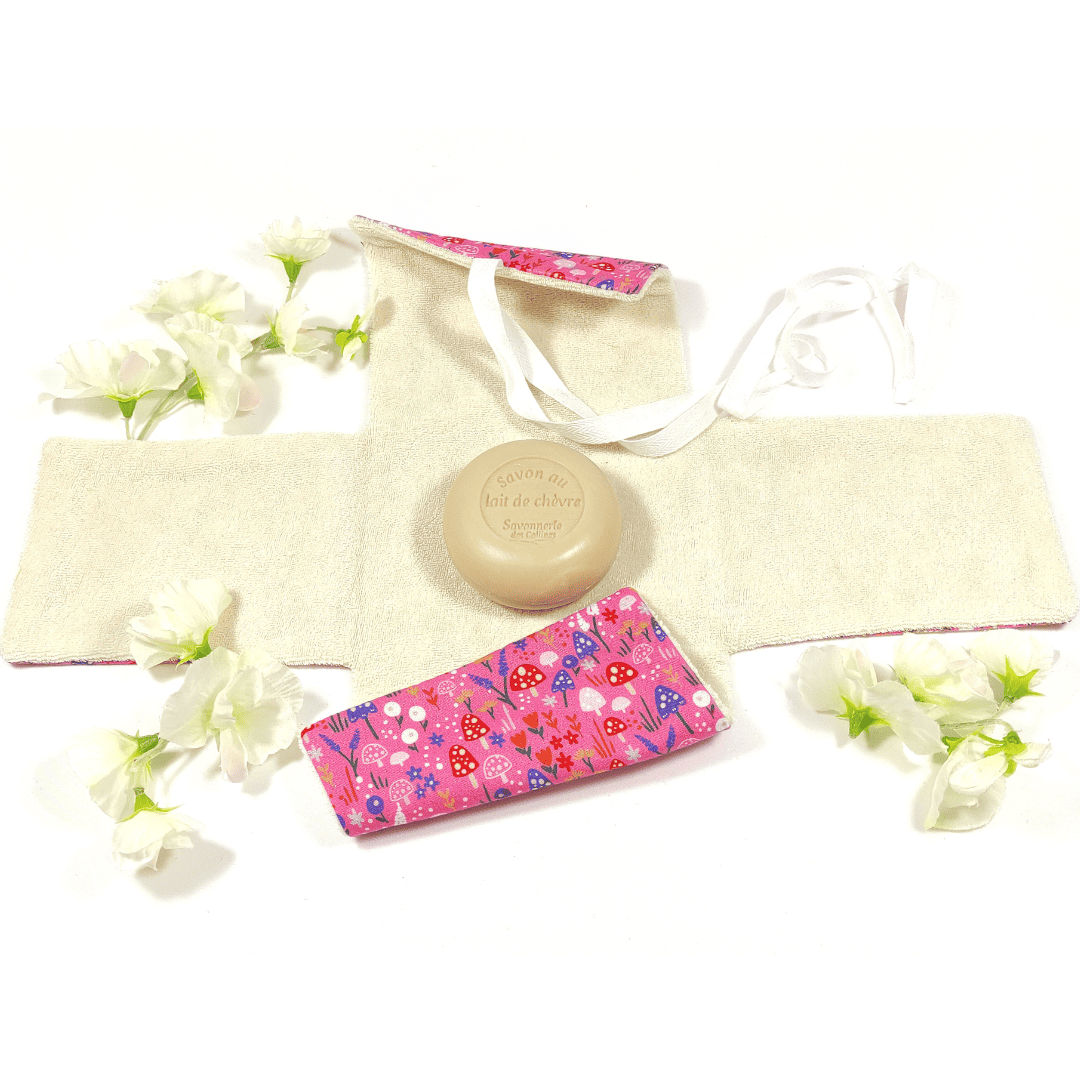 au-bonheur-de-petite-fleur-pochette-savon-coton-bio-rose-voyage image 3