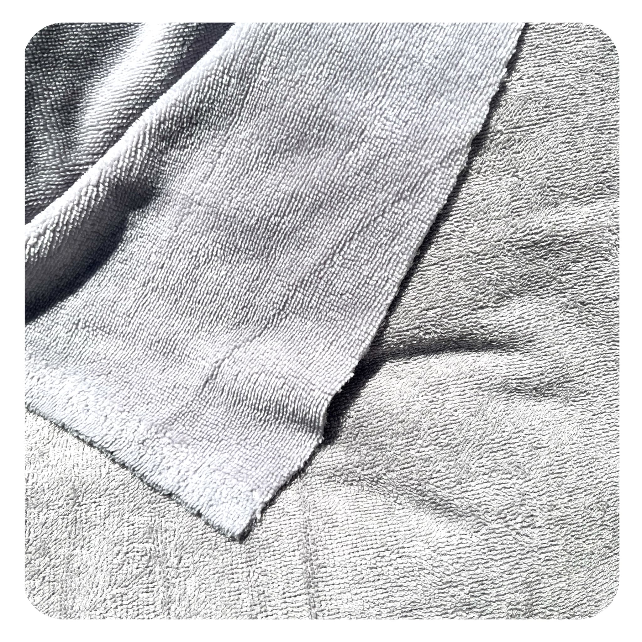 jane-couture-tissus-en-vente-micro-ponge-bambou-gris-clair-305-g image 1