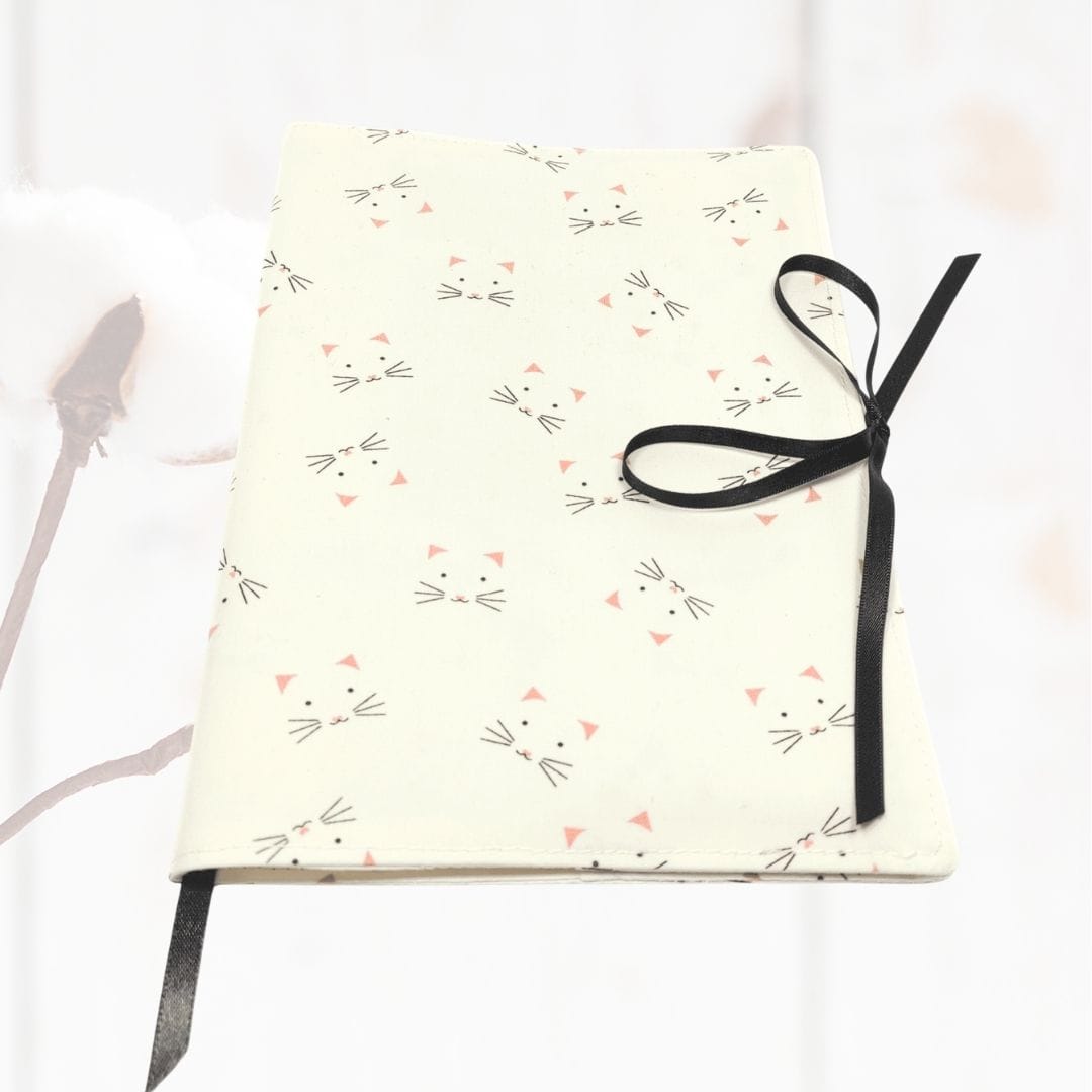 au-bonheur-de-petite-fleur-prot-ge-carnet-sant-b-b-chat-coton-bio-gots image 1