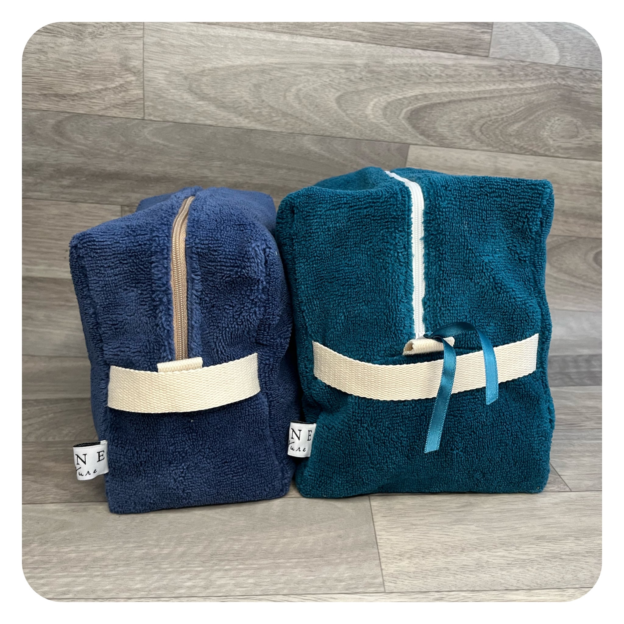 jane-couture-en-sortie-trousse-de-toilette-moumoute-personnalisable image 2