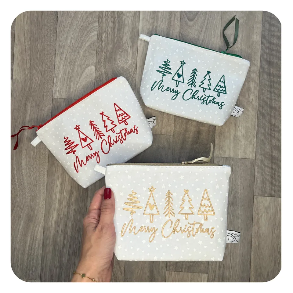jane-couture-les-occasions-trousse-brod-e-merry-christmas-coton image 1