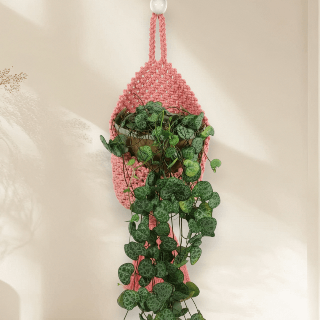 au-bonheur-de-petite-fleur-panier-suspendu-rose-rangement-mural-macram image 2